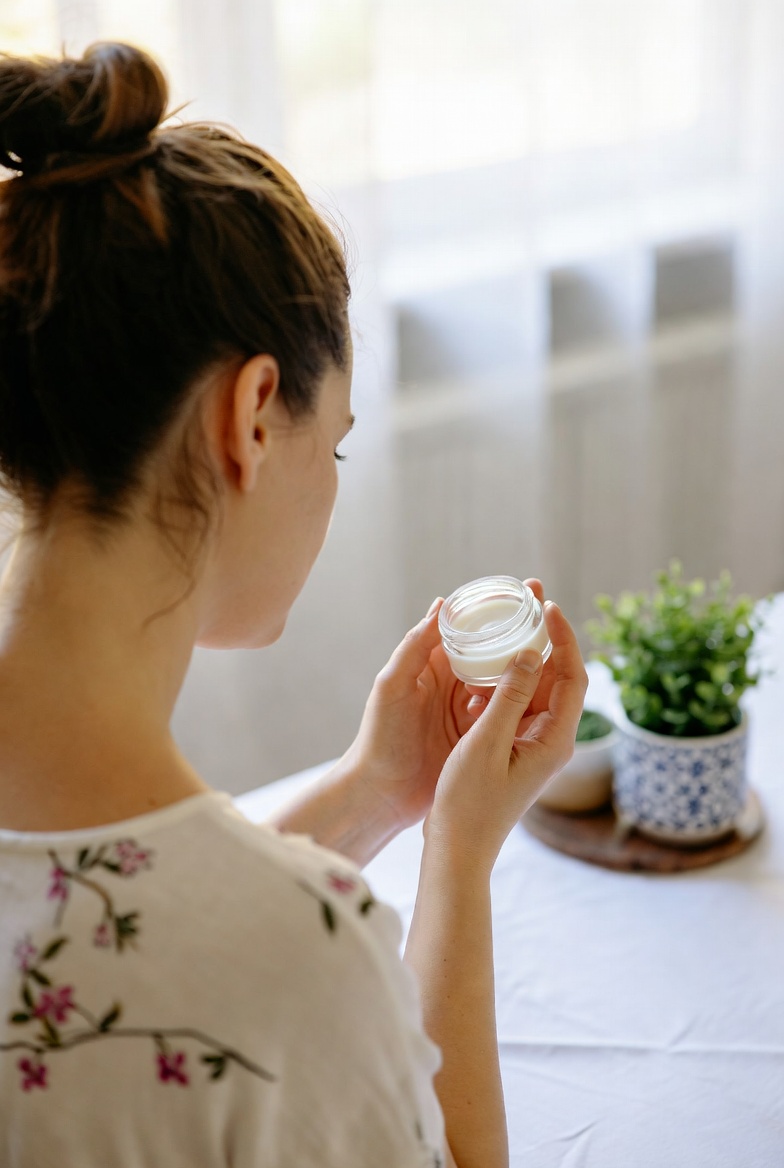 Waktu Mandi yang Menjadi Ritual Pribadi: Cara Menikmati Air Hangat dan Aroma Favorit Tanpa Tergesa